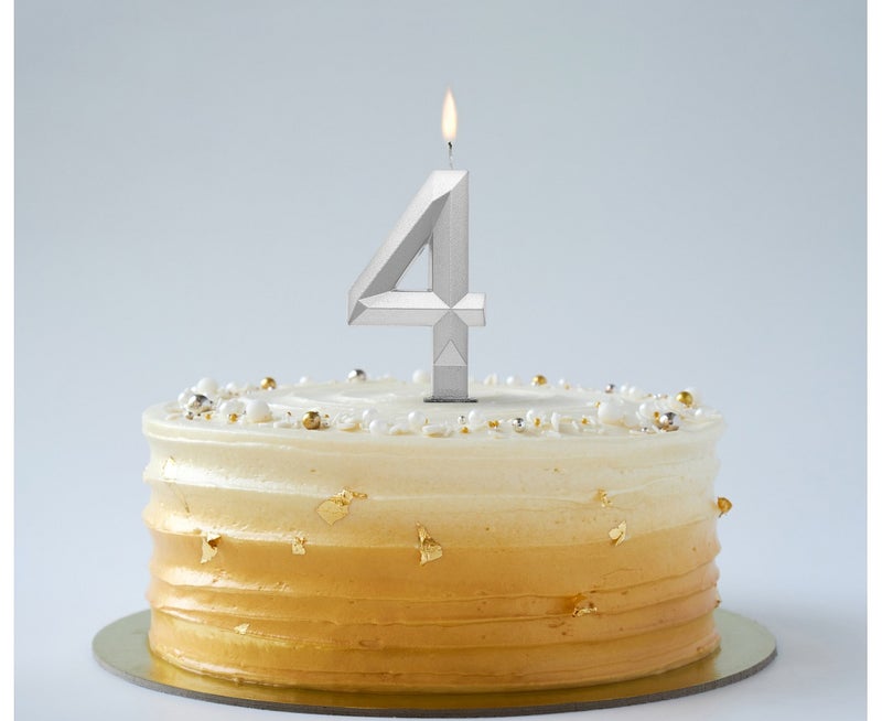 Kynttil&auml; - hopea 4 timantti