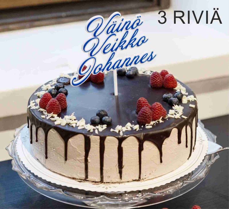 Kakkukoriste omalla tekstill&auml;